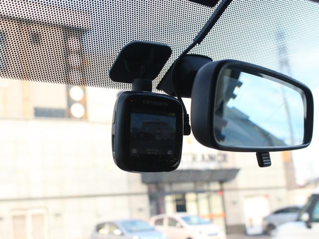 ノア Si 両側電動スライドドア・SDナビ・フルセグ・バックカメラ・Bluetooth接続・後席モニター・ドライブレコーダー・スマートキー・プッシュスタート・LEDヘッドライト・フォグランプ・純正AW(21枚目)