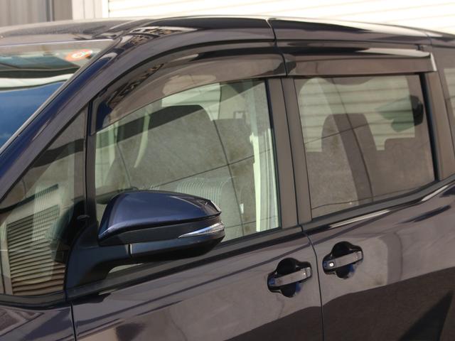 ノア Si 両側電動スライドドア・SDナビ・フルセグ・バックカメラ・Bluetooth接続・後席モニター・ドライブレコーダー・スマートキー・プッシュスタート・LEDヘッドライト・フォグランプ・純正AW(24枚目)