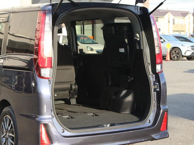 ノア Si 両側電動スライドドア・SDナビ・フルセグ・バックカメラ・Bluetooth接続・後席モニター・ドライブレコーダー・スマートキー・プッシュスタート・LEDヘッドライト・フォグランプ・純正AW(39枚目)