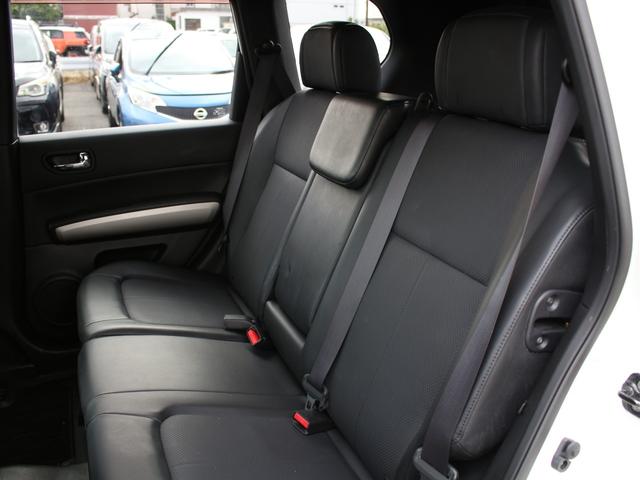 エクストレイル ２０Ｘｔ　後期型・ハイパールーフレール・純正ナビ・フルセグ・Ｂｌｕｅｔｏｏｔｈ接続・インテリキー・カプロンシート・全席シートヒーター・ＥＴＣ・ＨＩＤヘッドライト・フォグランプ・純正１８インチＡＷ・電動格納ミラー（11枚目）