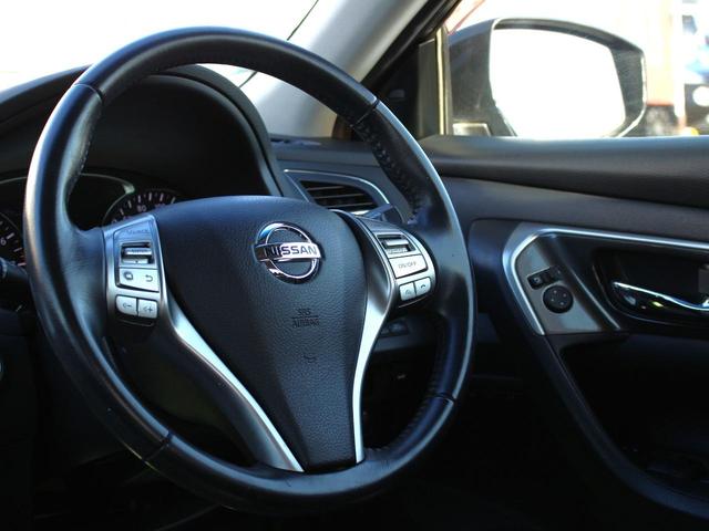 ティアナ XV 冷暖電動黒革シート・純正ナビ・アラウンドビューモニター/クルーズコントロール・ETC・インテリキー・プッシュスタート・HIDヘッドライト・フォグランプ・純正17インチAW・ウインカーミラー・AAC(16枚目)