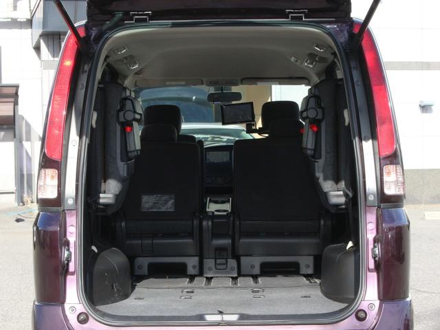 セレナ ハイウェイスター　Ｖセレクション　両側パワースライドドア・ＨＤＤナビ・地デジ・バックカメラ・ＵＳＢ再生・ＥＴＣ・ドライブレコーダー・インテリキー・ＨＩＤヘッドライト・フォグランプ・純正アルミホイール・ウインカーミラー・オートエアコン（14枚目）