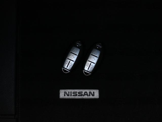 セレナ ハイウェイスター　Ｖセレクション　両側パワースライドドア・ＨＤＤナビ・地デジ・バックカメラ・ＵＳＢ再生・ＥＴＣ・ドライブレコーダー・インテリキー・ＨＩＤヘッドライト・フォグランプ・純正アルミホイール・ウインカーミラー・オートエアコン（25枚目）