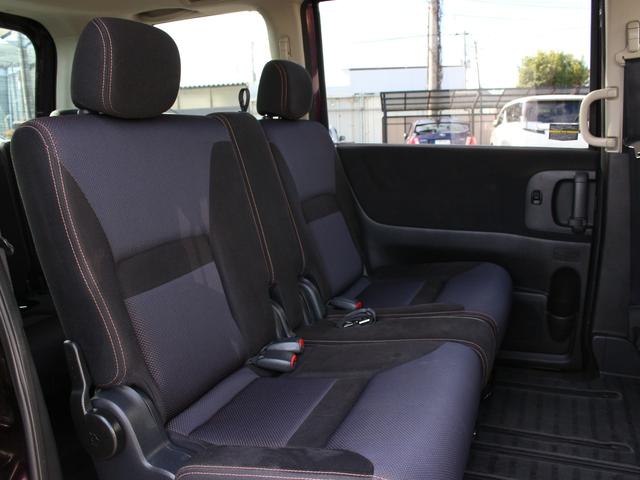 セレナ ハイウェイスター　Ｖセレクション　両側パワースライドドア・ＨＤＤナビ・地デジ・バックカメラ・ＵＳＢ再生・ＥＴＣ・ドライブレコーダー・インテリキー・ＨＩＤヘッドライト・フォグランプ・純正アルミホイール・ウインカーミラー・オートエアコン（41枚目）