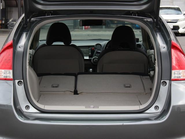 インサイト Ｇ　ＨＤＤナビ・地デジ・バックカメラ・ＥＴＣ・ＨＩＤヘッドライト・キーレス・電動格納ミラー・レオニス１６インチアルミホイール・オートエアコン・ミュージックサーバー（12枚目）