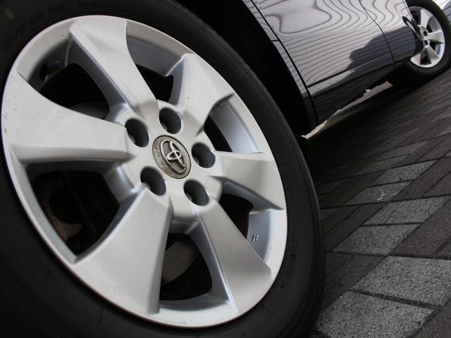 純正１６インチアルミホイール！腰下荷重を軽くしてさらに燃費にも貢献します☆