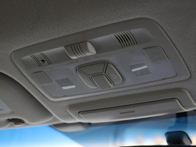 エスティマ アエラス 両側電動スライドドア・純正ナビ・フルセグ・バックカメラ・Bluetooth接続・ETC・クルーズコントロール・スマートキー・プッシュスタート・HIDヘッドライト・フォグランプ・純正18インチAW(4枚目)