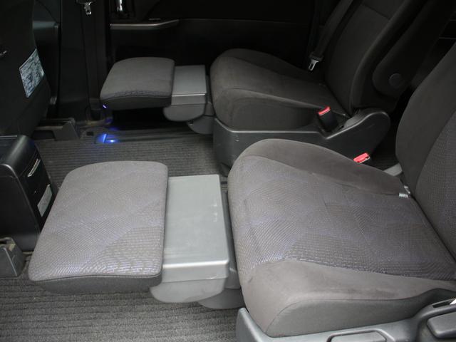 エスティマ アエラス 両側電動スライドドア・純正ナビ・フルセグ・バックカメラ・Bluetooth接続・ETC・クルーズコントロール・スマートキー・プッシュスタート・HIDヘッドライト・フォグランプ・純正18インチAW(13枚目)