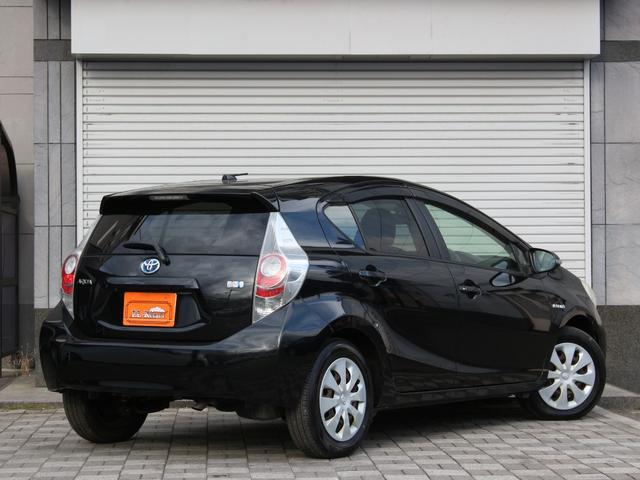 アクア Ｓ　ＳＤナビ・フルセグ・バックカメラ・スマートキー・Ｂｌｕｅｔｏｏｔｈ接続・ＥＴＣ・プッシュスタート・電動格納ミラー・オートライト・ウインカーミラー・オートエアコン・ドアバイザー（27枚目）