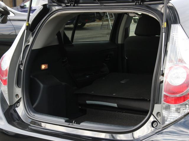 アクア Ｓ　ＳＤナビ・フルセグ・バックカメラ・スマートキー・Ｂｌｕｅｔｏｏｔｈ接続・ＥＴＣ・プッシュスタート・電動格納ミラー・オートライト・ウインカーミラー・オートエアコン・ドアバイザー（34枚目）