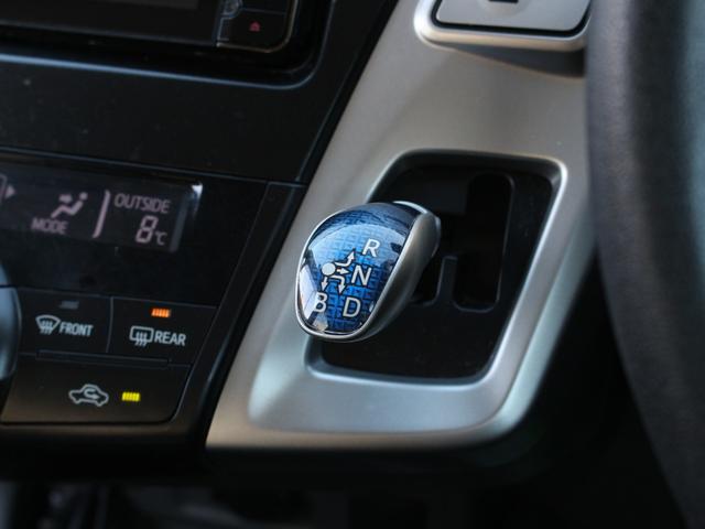 TOYOTA PRIUS ALPHA S