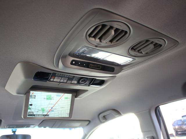 オデッセイ アブソルート　純正ナビ・ハーフレザーシート・後席モニター・フルセグ・バックカメラ・クルーズコントロール・ＥＴＣ・キーレス・ＨＩＤヘッドライト・フォグランプ・パドルシフト・純正１８インチＡＷ・ウインカーミラー・ＡＡＣ（13枚目）