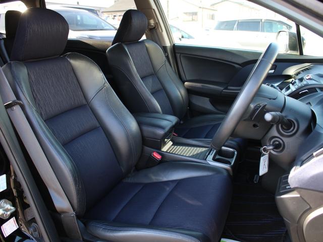 オデッセイ アブソルート　純正ナビ・ハーフレザーシート・後席モニター・フルセグ・バックカメラ・クルーズコントロール・ＥＴＣ・キーレス・ＨＩＤヘッドライト・フォグランプ・パドルシフト・純正１８インチＡＷ・ウインカーミラー・ＡＡＣ（39枚目）