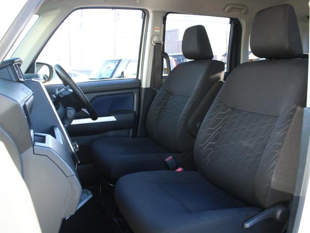 ルーミー カスタムG 両側パワースライドドア・純正SDナビ・ETC・フルセグ・Bluetooth接続・バックカメラ・クルーズコントロール・衝突軽減ブレーキ・スマートキー・プッシュスタート・LEDヘッドライト・フォグランプ(11枚目)