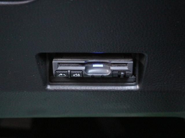 スイフトスポーツ ベースグレード 純正OPエアロ・メモリナビ・Bluetooth接続・フルセグ・ETC・クルーズコントロール・パドルシフト・スマートキー・プッシュスタート・HIDヘッドライト・フォグランプ・純正AW・ウインカーミラー(16枚目)