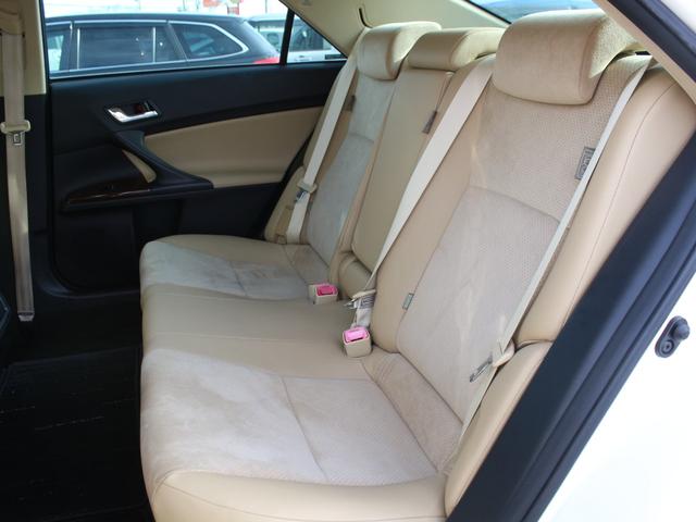 マークＸ プレミアム　純正ＳＤナビ・ハーフレザーシート・フルセグ・バックカメラ・Ｂｌｕｅｔｏｏｔｈ接続・ＥＴＣ・クルーズコントロール・ドライブレコーダー・スマートキー・プッシュスタート・シートヒーター・ＨＩＤヘッドライト（12枚目）