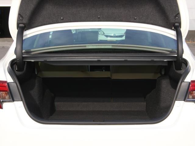 マークＸ プレミアム　純正ＳＤナビ・ハーフレザーシート・フルセグ・バックカメラ・Ｂｌｕｅｔｏｏｔｈ接続・ＥＴＣ・クルーズコントロール・ドライブレコーダー・スマートキー・プッシュスタート・シートヒーター・ＨＩＤヘッドライト（13枚目）
