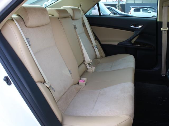 マークＸ プレミアム　純正ＳＤナビ・ハーフレザーシート・フルセグ・バックカメラ・Ｂｌｕｅｔｏｏｔｈ接続・ＥＴＣ・クルーズコントロール・ドライブレコーダー・スマートキー・プッシュスタート・シートヒーター・ＨＩＤヘッドライト（42枚目）