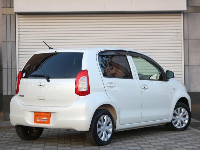 パッソ １．０Ｘ　Ｌパッケージ・キリリ　特別仕様車・ＳＤナビ・地デジ・バックカメラ・ＥＴＣ・スマートキー・ＨＩＤヘッドライト・フォグランプ・ドライブレコーダー・電動格納ミラー・オートエアコン・チルトステアリング・アイドリングストップ（27枚目）