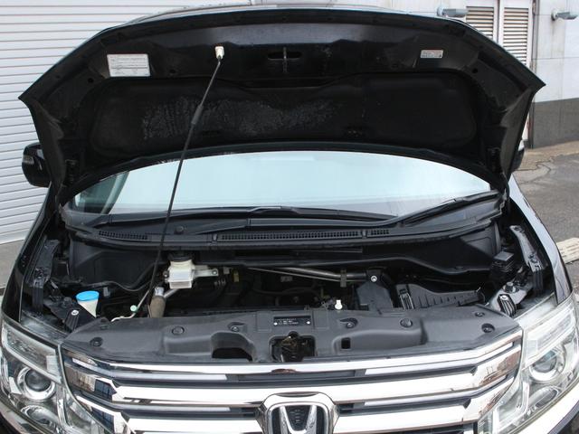 ステップワゴンスパーダ Ｚ　クールスピリット　後期型・９型純正ナビ・フルセグ・両側電動スライドドア・専用コンビシート・バックカメラ・後席モニター・ＥＴＣ・クルーズコントロール・スマートキー・ＨＩＤヘッドライト・フォグランプ・純正ＡＷ・パドルシフト（34枚目）