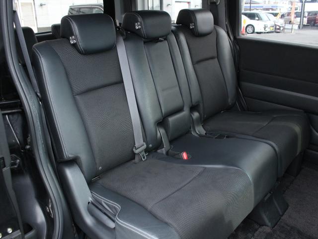 ステップワゴンスパーダ Ｚ　クールスピリット　後期型・９型純正ナビ・フルセグ・両側電動スライドドア・専用コンビシート・バックカメラ・後席モニター・ＥＴＣ・クルーズコントロール・スマートキー・ＨＩＤヘッドライト・フォグランプ・純正ＡＷ・パドルシフト（42枚目）