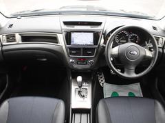 すっきりとしたエクシーガらしいデザインのダッシュ回り！フロントビューの視認性もよく運転しやすいと思います★ 3