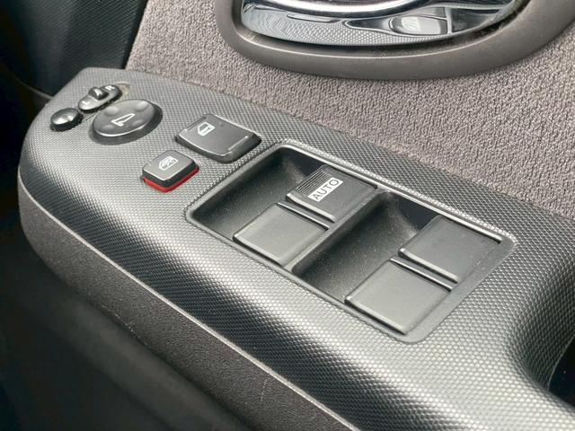 ステップワゴン Ｇ　ＬＳパッケージ　ナビ／テレビ／バックモニター／フリップダウンモニター／両側電動スライドドア／シガーソケット／ドリンクホルダー／社外アルミ（43枚目）
