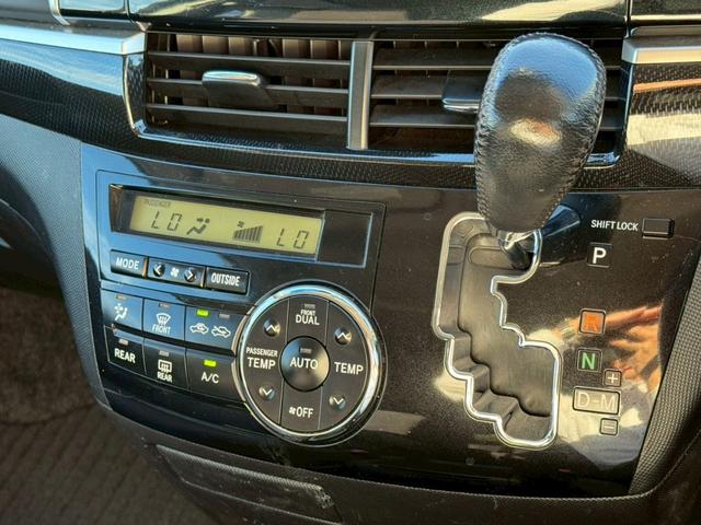 エスティマ アエラス　サンルーフ／両側電動スライドドア／バックカメラ／フリップダウンモニター／ワンセグＴＶ／ＨＩＤヘッドライト／純正アルミ（26枚目）