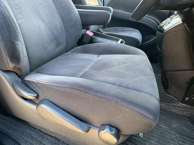 エスティマ アエラス　サンルーフ／両側電動スライドドア／バックカメラ／フリップダウンモニター／ワンセグＴＶ／ＨＩＤヘッドライト／純正アルミ（46枚目）