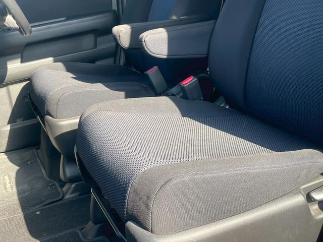 ステップワゴン スパーダ２４ＳＺ　ナビ／Ｂモニター／片側電動スライドドア／ＥＴＣ／シガーソケット／ドリンクホルダー／純正アルミ（23枚目）