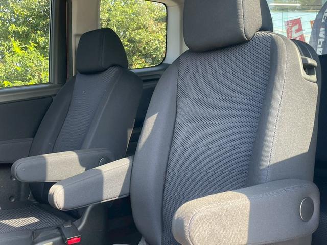 ステップワゴン スパーダ２４ＳＺ　ナビ／Ｂモニター／片側電動スライドドア／ＥＴＣ／シガーソケット／ドリンクホルダー／純正アルミ（27枚目）