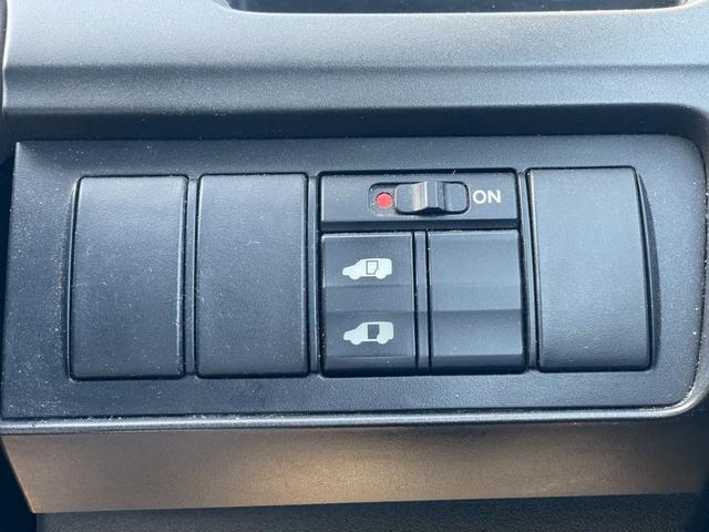 ステップワゴン スパーダ２４ＳＺ　ナビ／Ｂモニター／片側電動スライドドア／ＥＴＣ／シガーソケット／ドリンクホルダー／純正アルミ（43枚目）