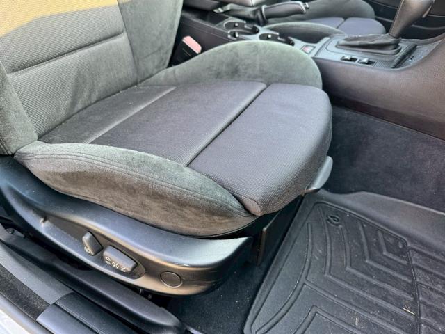 3シリーズ 320i Mスポーツパッケージ 左ハンドル/純正アルミホイール/HIDヘッドライト/ETC/キーレスキー(22枚目)