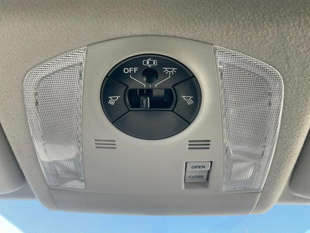 プリウス S サンルーフ/ナビ/Bモニター/テレビ/ETC/オートライト/シガーソケット/電格ミラー/レベライザー(45枚目)