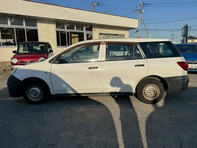 ＡＤ ＶＥ　ナビ／バックカメラ／ＴＶ／マニュアルエアコン／ＥＴＣ／シガーソケット／運転席助手席エアバック／電動格納ミラー／ドリンクホルダー（12枚目）