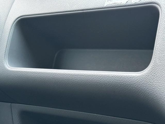 ＡＤ ＶＥ　ナビ／バックカメラ／ＴＶ／マニュアルエアコン／ＥＴＣ／シガーソケット／運転席助手席エアバック／電動格納ミラー／ドリンクホルダー（46枚目）