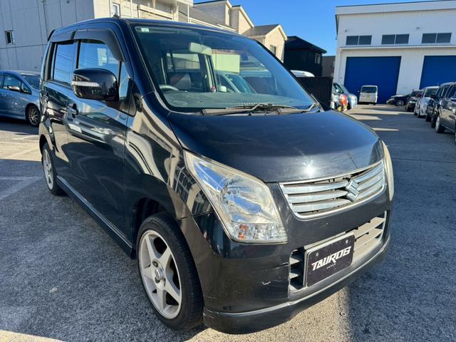 ワゴンＲ ＦＸリミテッド　ナビ／テレビ／ＥＴＣ／スマートプッシュスタート／電格ミラー／レベライザー／パワーウィンドウ／パワーステアリング／シガーソケット／スマートキー／エアバック／純正アルミホイール（8枚目）