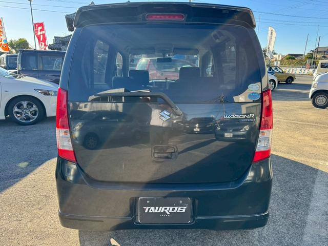 ワゴンＲ ＦＸリミテッド　ナビ／テレビ／ＥＴＣ／スマートプッシュスタート／電格ミラー／レベライザー／パワーウィンドウ／パワーステアリング／シガーソケット／スマートキー／エアバック／純正アルミホイール（11枚目）