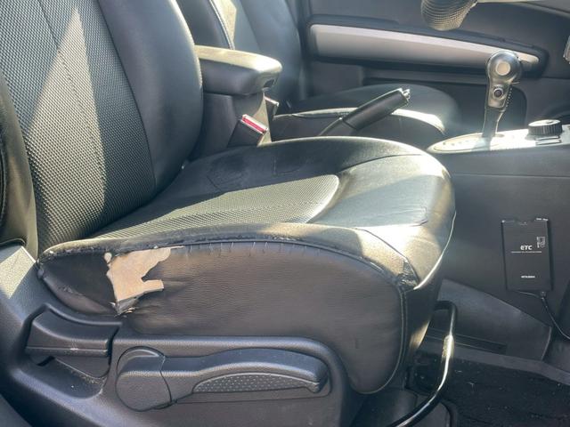 エクストレイル ２０Ｘ　ナビ／テレビ／ＥＴＣ／オートライト／オートエアコン／電格ミラー／パワーウィンドウ／パワーステアリング／ドリンクホルダー／エアバック／純正アルミホイール（19枚目）