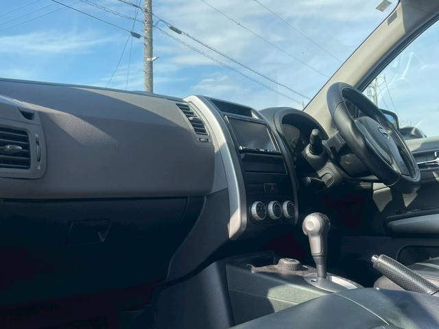 エクストレイル ２０Ｘ　ナビ／テレビ／ＥＴＣ／オートライト／オートエアコン／電格ミラー／パワーウィンドウ／パワーステアリング／ドリンクホルダー／エアバック／純正アルミホイール（21枚目）