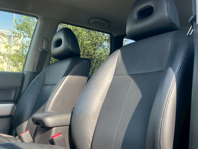 エクストレイル ２０Ｘ　ナビ／テレビ／ＥＴＣ／オートライト／オートエアコン／電格ミラー／パワーウィンドウ／パワーステアリング／ドリンクホルダー／エアバック／純正アルミホイール（22枚目）