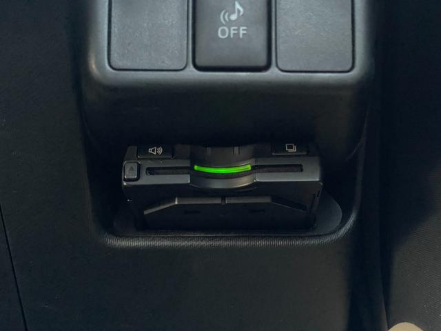 アクア S ナビ/テレビ/Bモニター/ETC/スマートプッシュスタート/オートライト/シガーソケット/ドリンクホルダー/パワーウィンドウ/電格ミラー/レベライザー/スペアキー/エアバック(43枚目)