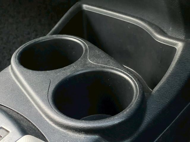 アクア S ナビ/テレビ/Bモニター/ETC/スマートプッシュスタート/オートライト/シガーソケット/ドリンクホルダー/パワーウィンドウ/電格ミラー/レベライザー/スペアキー/エアバック(47枚目)