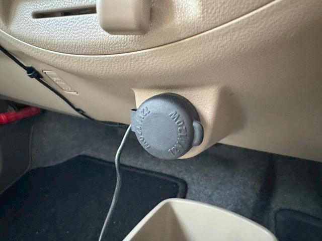 アルト F 社外ナビ/ワンセグTV/マニュアルエアコン/LEDヘッドライト/ETC/スマートキー/ユーザー買取車両/パワーウインドウ/運転席助手席エアバック/ドリンクホルダー/ベンチシート(30枚目)