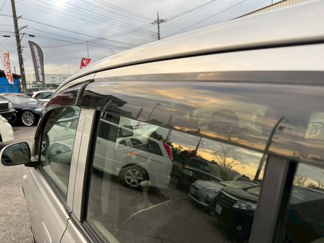 アルト F 社外ナビ/ワンセグTV/マニュアルエアコン/LEDヘッドライト/ETC/スマートキー/ユーザー買取車両/パワーウインドウ/運転席助手席エアバック/ドリンクホルダー/ベンチシート(32枚目)