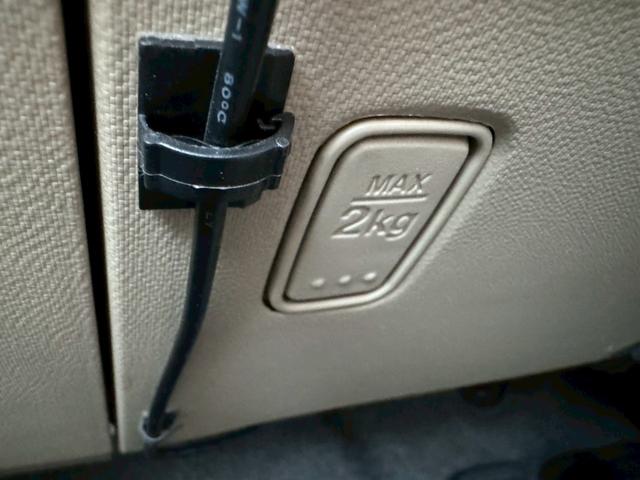 アルト F 社外ナビ/ワンセグTV/マニュアルエアコン/LEDヘッドライト/ETC/スマートキー/ユーザー買取車両/パワーウインドウ/運転席助手席エアバック/ドリンクホルダー/ベンチシート(37枚目)