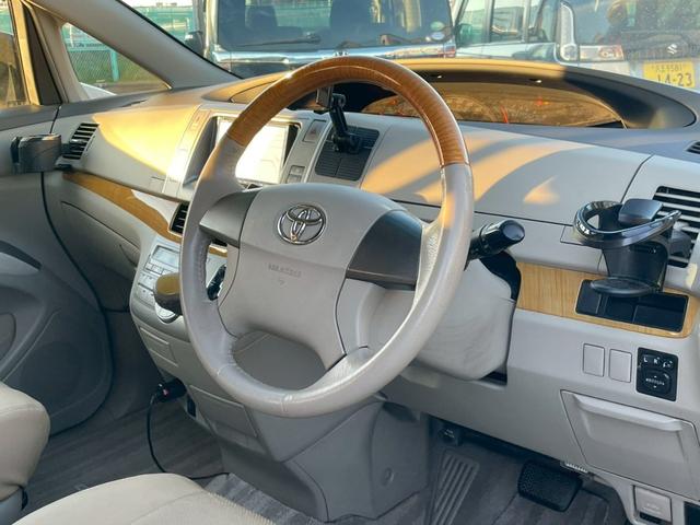 エスティマ ２．４アエラス　Ｇエディション　ナビ／テレビ／ＥＴＣ／両側電動スライドドア／スマートプッシュスタート／オートライト／電格ミラー／パワーウィンドウ／パワーステアリング／シシガーソケット／純正アルミホイール（16枚目）