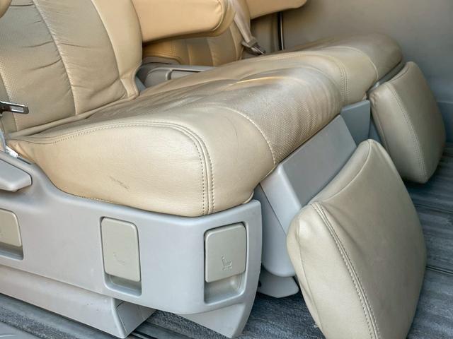 エスティマ ２．４アエラス　Ｇエディション　ナビ／テレビ／ＥＴＣ／両側電動スライドドア／スマートプッシュスタート／オートライト／電格ミラー／パワーウィンドウ／パワーステアリング／シシガーソケット／純正アルミホイール（25枚目）