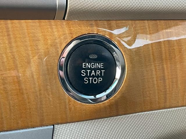 エスティマ ２．４アエラス　Ｇエディション　ナビ／テレビ／ＥＴＣ／両側電動スライドドア／スマートプッシュスタート／オートライト／電格ミラー／パワーウィンドウ／パワーステアリング／シシガーソケット／純正アルミホイール（41枚目）