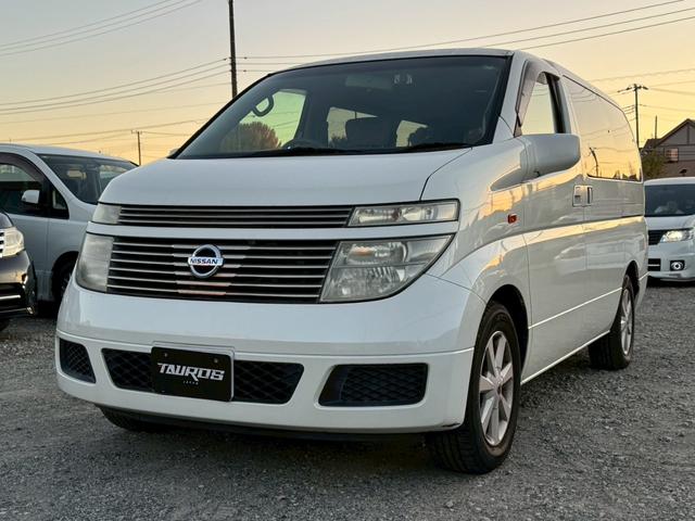 エルグランド Ｖ　７０ｔｈ－ＩＩ　片側電動スライドドア／両側スライドドア／ワンセグＴＶ／純正１６インチアルミホイール／ＥＴＣ／スマートキー／オートマニュアルエアコン／運転席助手席エアバック／（5枚目）